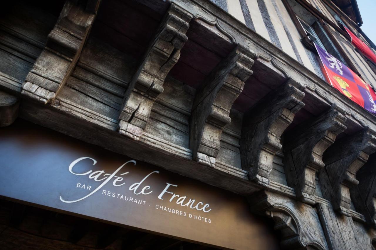 Cafe De France Eauze Bed & Breakfast エクステリア 写真